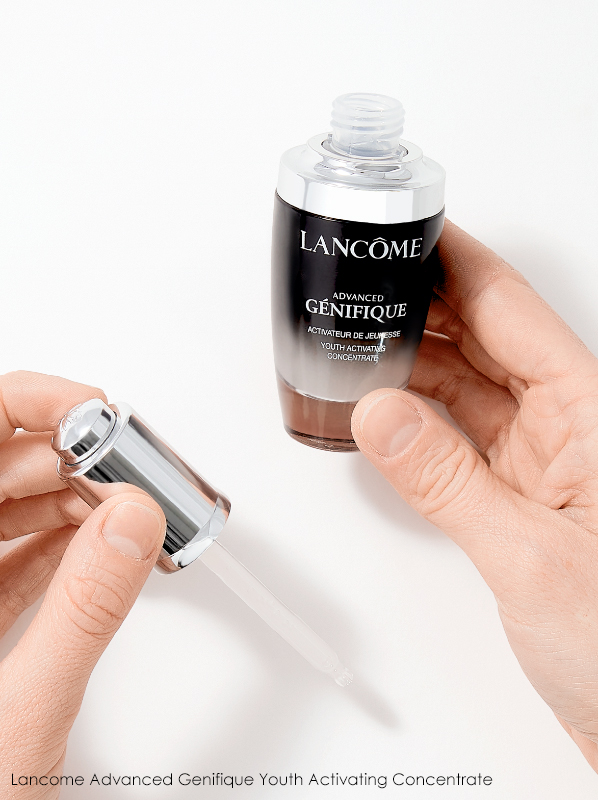 Hand image of Lancome Advanced Genifique Youth Activating Concentrate
