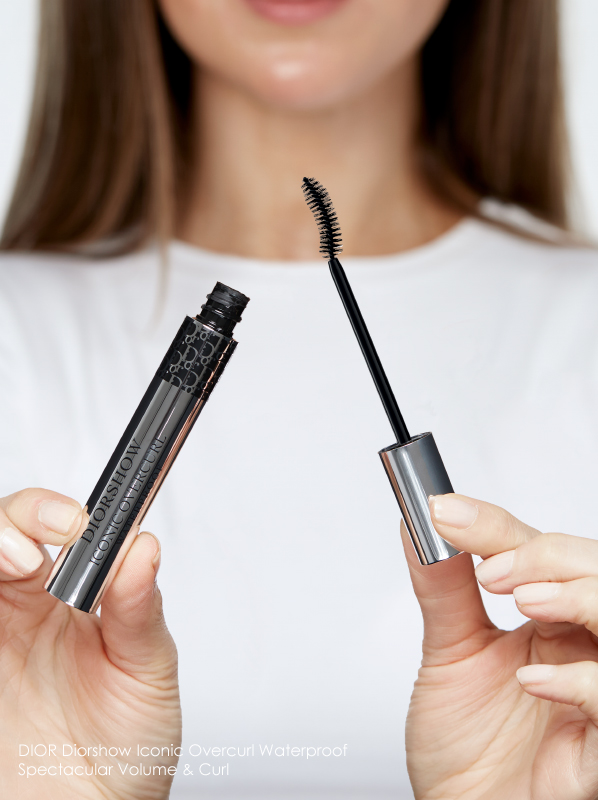 3 Of The Best Waterproof Mascaras: DIOR Diorshow Iconic Overcurl Waterproof Spectacular Volume & Curl Professional Mascara