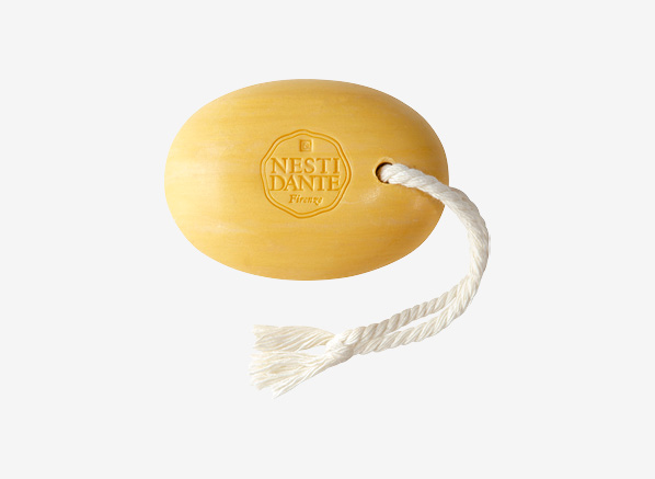 Nesti Dante Luxury Gold Body Cleanser On A Rope Review