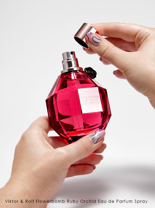 Fragrance Review: Viktor & Rolf Flowerbomb Ruby Orchid Eau de Parfum Review