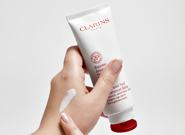 Review of Clarins Hand and Nail Treatment Balm