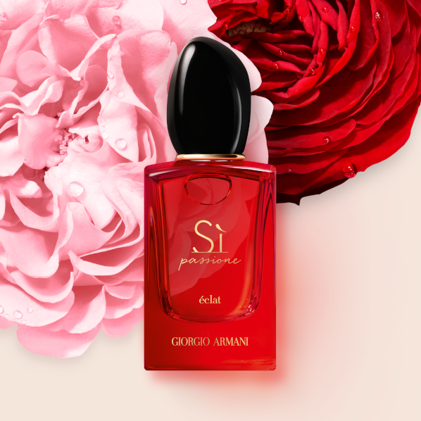 Giorgio Armani Si Passione Eclat Eau de Parfum Review - Escentual's Blog