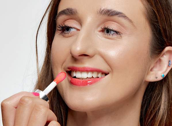 How To Match Your Clarins Lip Oil To...
