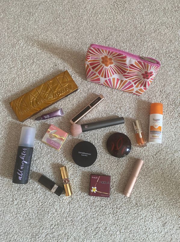 Summer Makeup Bag: Hannah