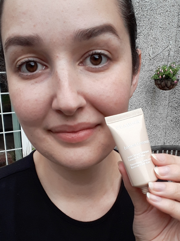 Review of Clarins Instant Concealer