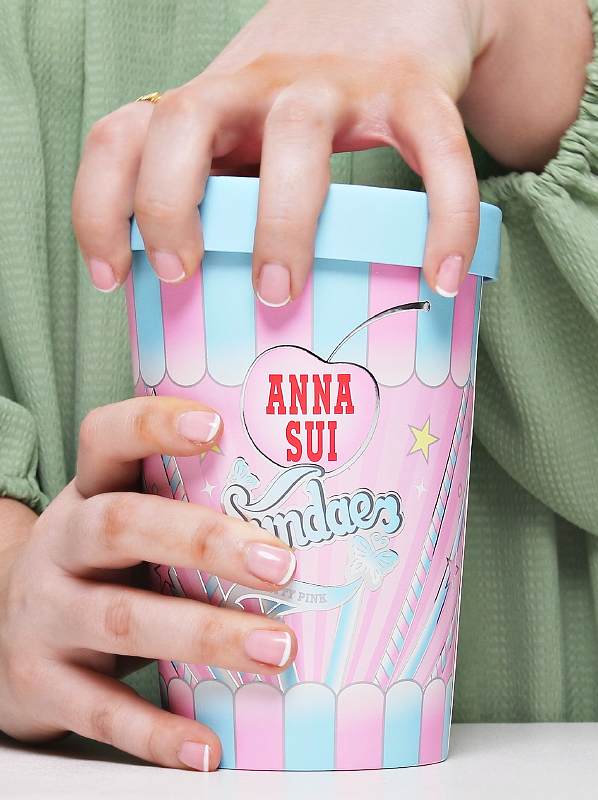 Anna Sui Sundae Pretty Pink Eau de Toilette Box Looks Like Ice Cream Tub