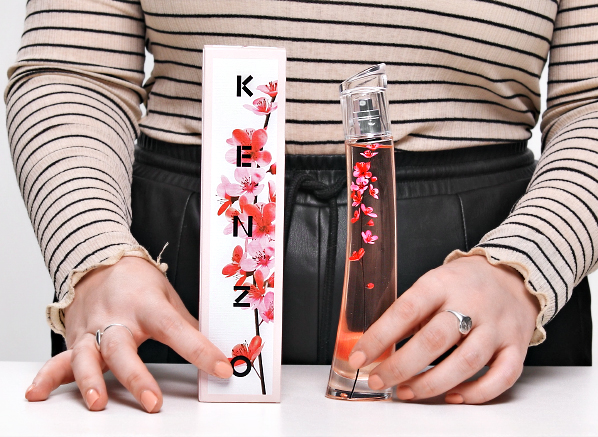 Chelsey showing Kenzo Ikebanna bottle and box for perfume review on Escentual blog