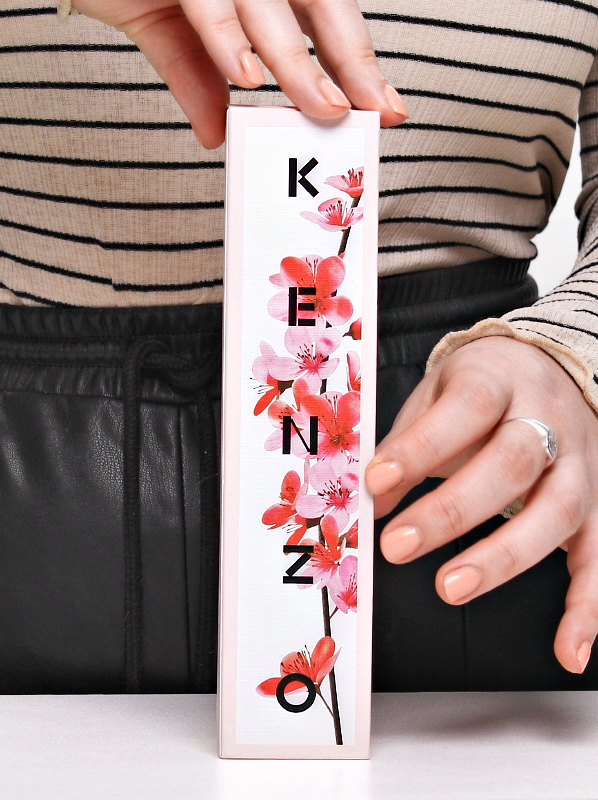 KENZO FLOWER BY KENZO Ikebana Eau de Parfum - (1) - VIDEO - LONG FORM - CC4163 - 598x800